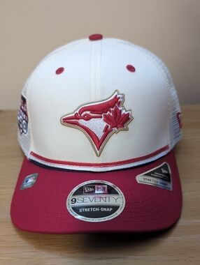 New Era Men9s Toronto Blue Jays White & Red 9FIFTY Stretch-Snap Hat